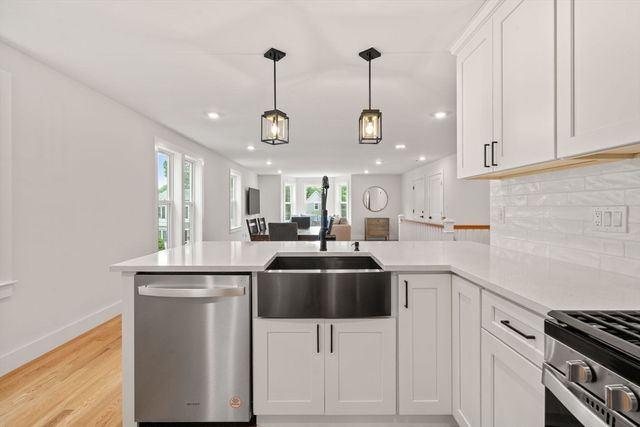 20 Ufford St 1, Boston, MA 02124