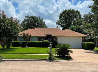 1411 Township Court, Rosenberg, TX 77471