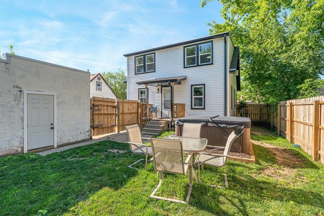 723 W GRANT STREET, Appleton, WI 54914