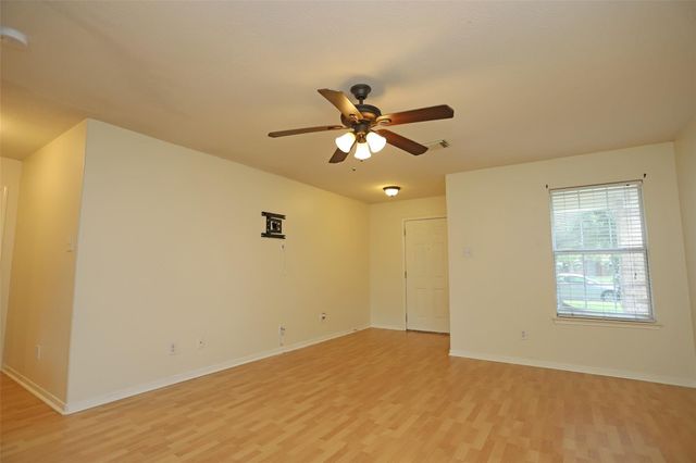 7518 Drifting Willow Court, Cypress, TX 77433