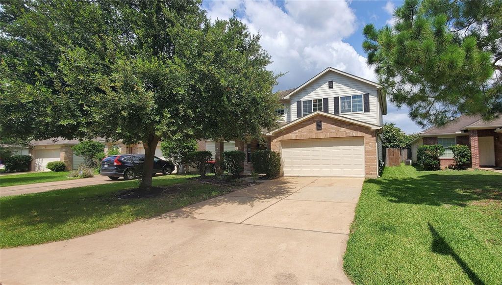 7518 Drifting Willow Court, Cypress, TX 77433