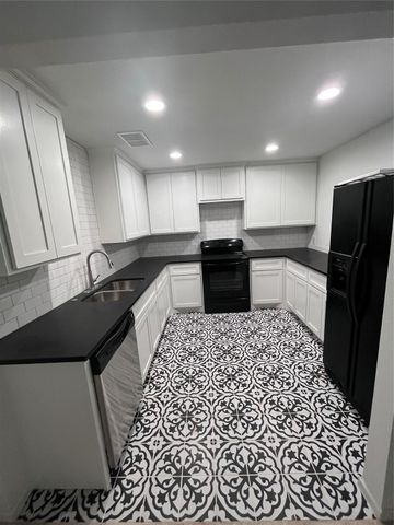 21534 Cedar Lane, Tomball, TX 77377