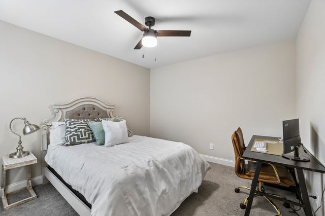 1413 Woodside Dr, Lebanon, TN 37087