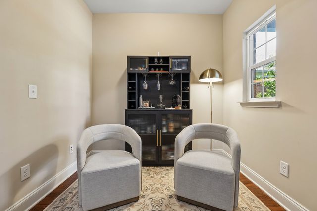 1413 Woodside Dr, Lebanon, TN 37087