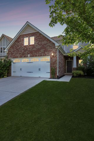 1413 Woodside Dr, Lebanon, TN 37087