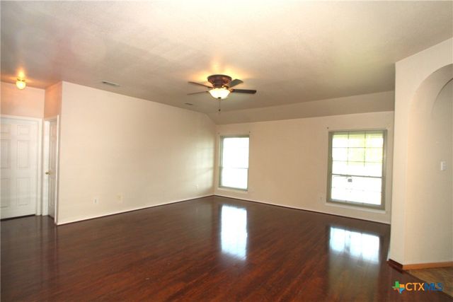 5708 Montrose Drive, Killeen, TX 76542