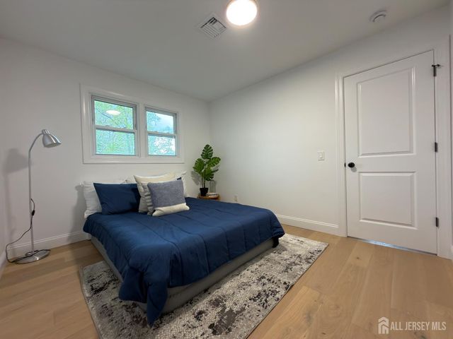 113 Hadley Street, Piscataway, NJ 08854