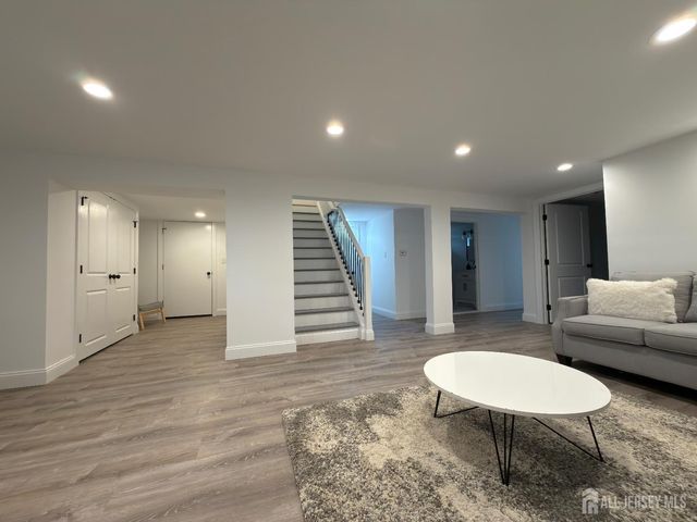 113 Hadley Street, Piscataway, NJ 08854