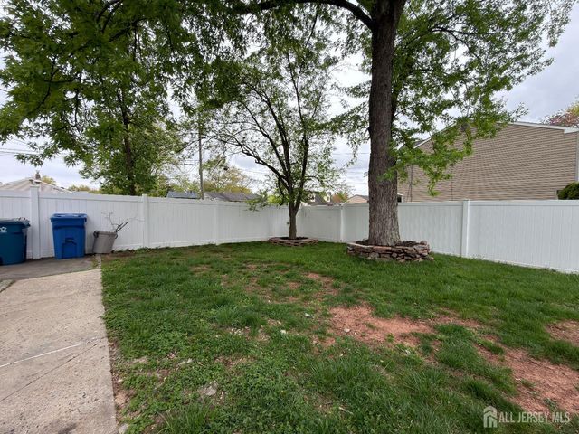 113 Hadley Street, Piscataway, NJ 08854