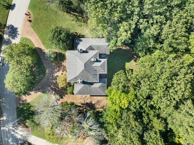 923 Stuart Ln, Brentwood, TN 37027