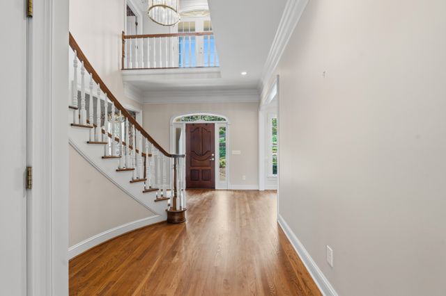 923 Stuart Ln, Brentwood, TN 37027