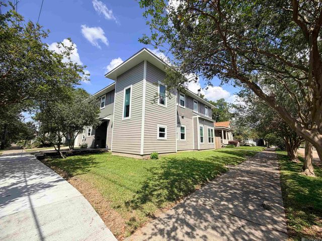 757 Maximillian St, Baton Rouge, LA 70802