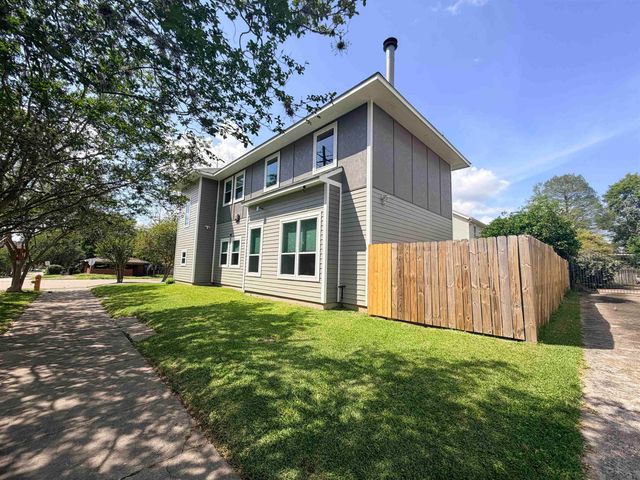 757 Maximillian St, Baton Rouge, LA 70802