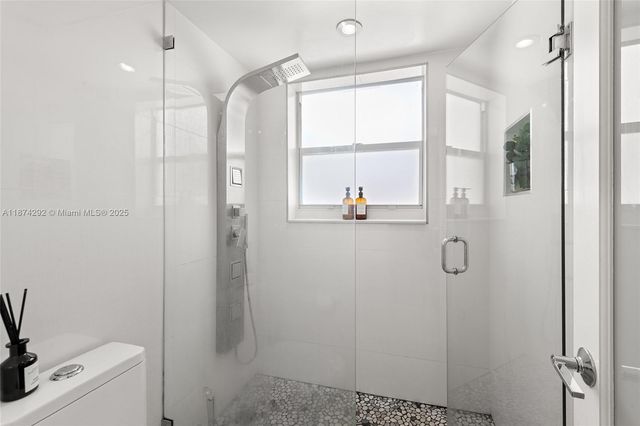 1519 Drexel Ave 402, Miami Beach, FL 33139