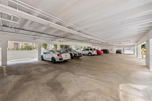 1519 Drexel Ave 402, Miami Beach, FL 33139