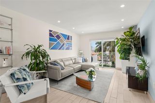 1519 Drexel Ave 402, Miami Beach, FL 33139