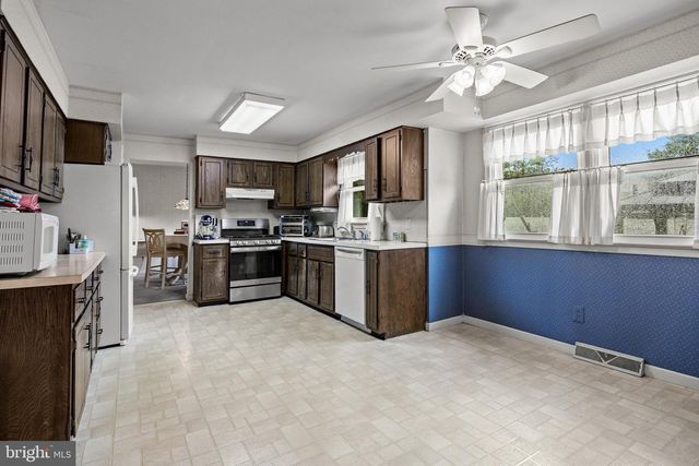 2755 MAGNOLIA RD, Vineland, NJ 08361
