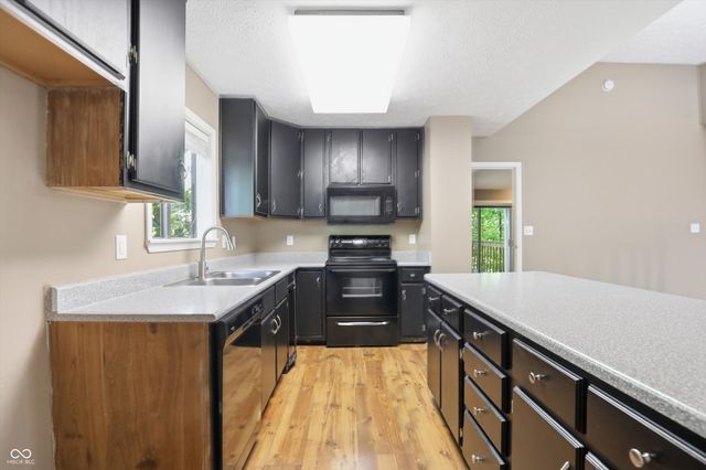 51 Osage Court, Columbus, IN 47201