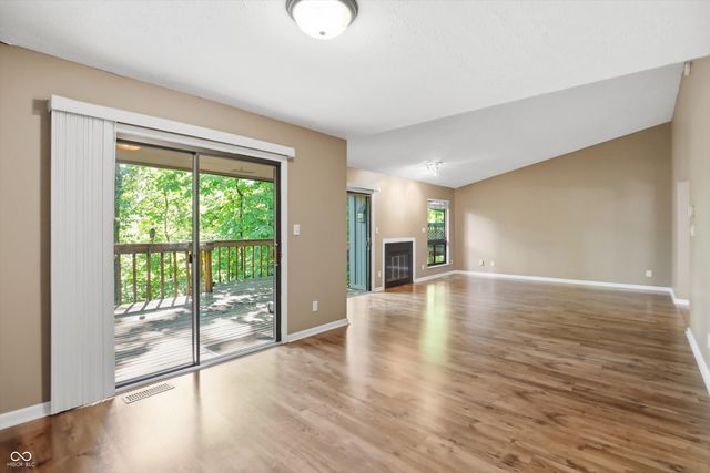 51 Osage Court, Columbus, IN 47201