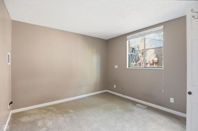 51 Osage Court, Columbus, IN 47201