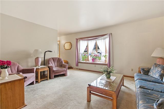 215 Church Dr., Robinson Twp, PA 15108