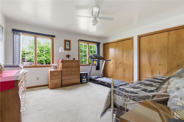 215 Church Dr., Robinson Twp, PA 15108