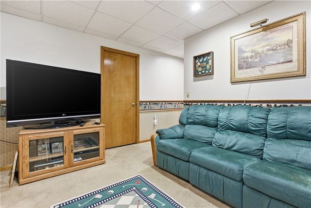 215 Church Dr., Robinson Twp, PA 15108