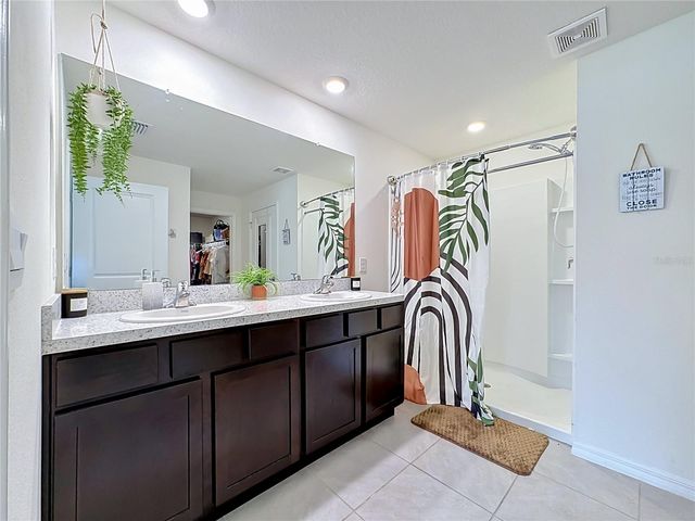 16661 WINDMILL FORGE PASS, Wimauma, FL 33598