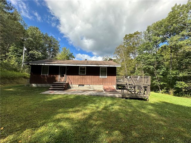 128 Church Hill Road, North Norwich, NY 13460