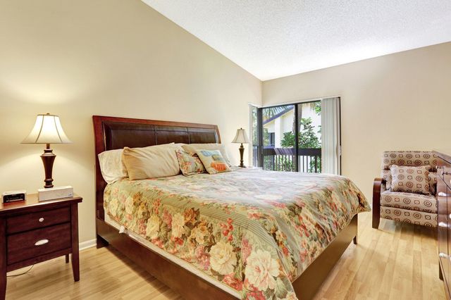 1961 SW 15th Street 82, Deerfield Beach, FL 33442