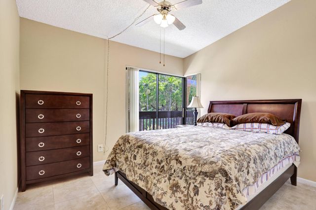 1961 SW 15th Street 82, Deerfield Beach, FL 33442
