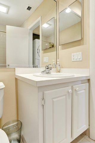 1961 SW 15th Street 82, Deerfield Beach, FL 33442