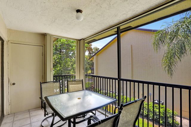 1961 SW 15th Street 82, Deerfield Beach, FL 33442