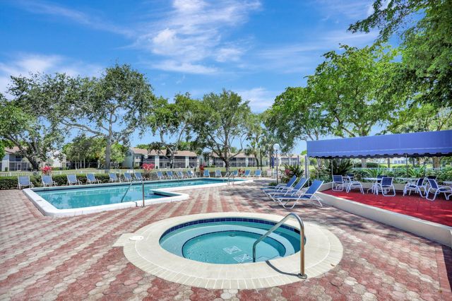 1961 SW 15th Street 82, Deerfield Beach, FL 33442