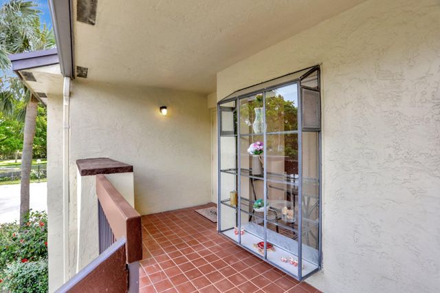 1961 SW 15th Street 82, Deerfield Beach, FL 33442