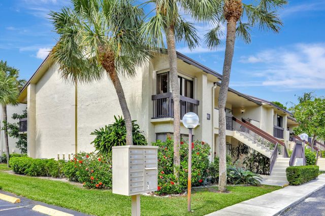 1961 SW 15th Street 82, Deerfield Beach, FL 33442