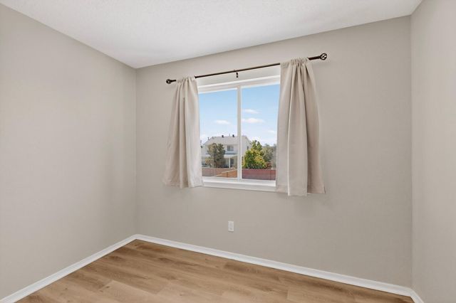 6915 Eastford Place NW, Albuquerque, NM 87114