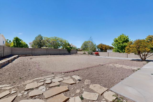 6915 Eastford Place NW, Albuquerque, NM 87114