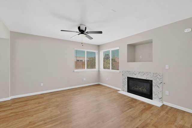 6915 Eastford Place NW, Albuquerque, NM 87114