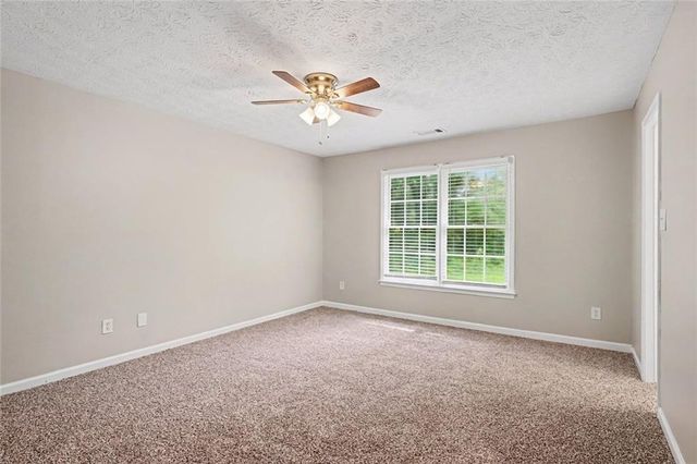 152 Olde Hampton Way, Hampton, GA 30228