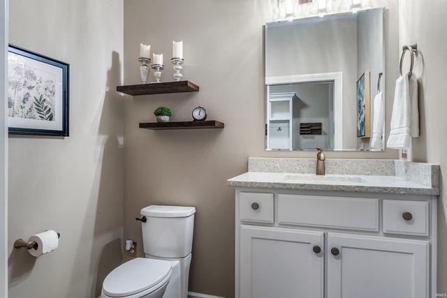 824 Bingham Pass, Fort Wayne, IN 46845