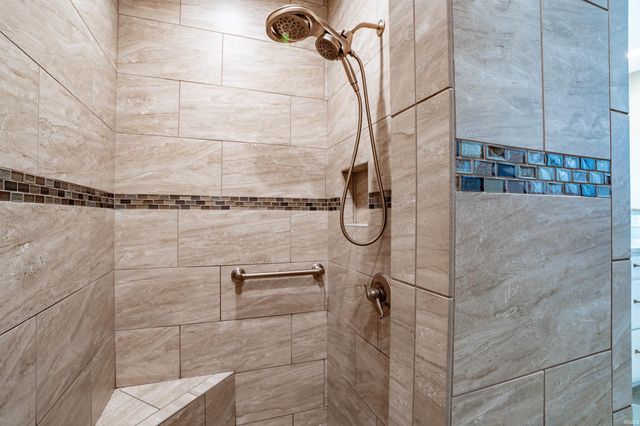 824 Bingham Pass, Fort Wayne, IN 46845