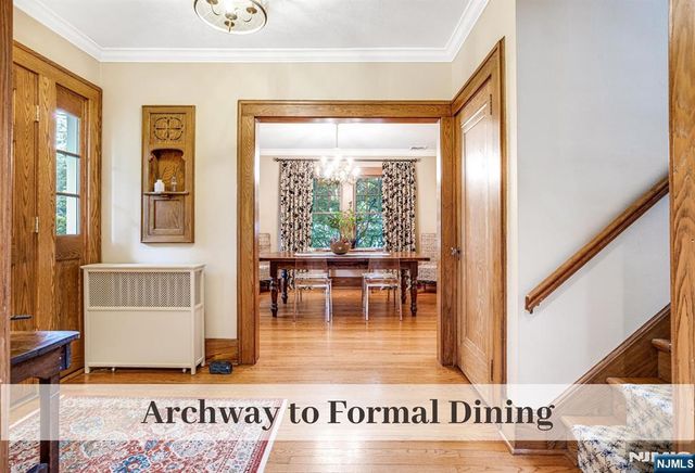 372 S Irving Street, Ridgewood, NJ 07450