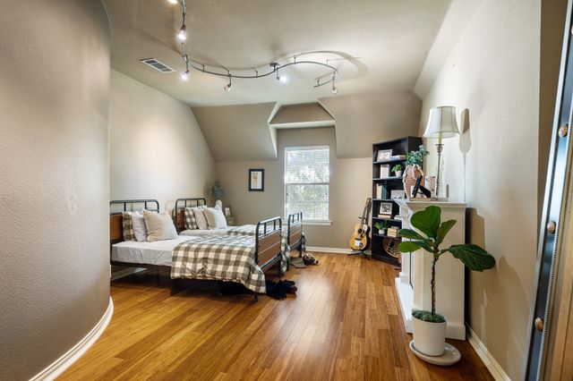 3712 Saint Mark Drive, Flower Mound, TX 75022