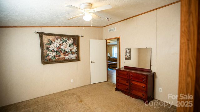 4150 Bristol Place, Collettsville, NC 28611