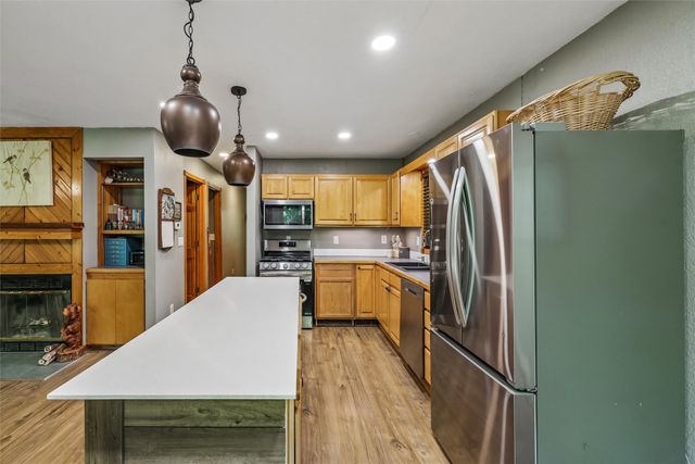 2167 NW 72nd Place, Ankeny, IA 50023