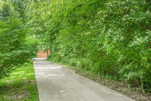 2167 NW 72nd Place, Ankeny, IA 50023