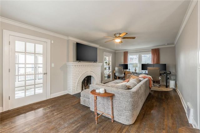 3651 Southwest Trafficway, Kansas City, MO 64111