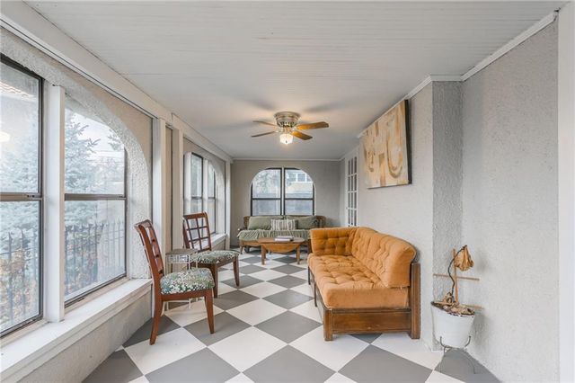 3651 Southwest Trafficway, Kansas City, MO 64111