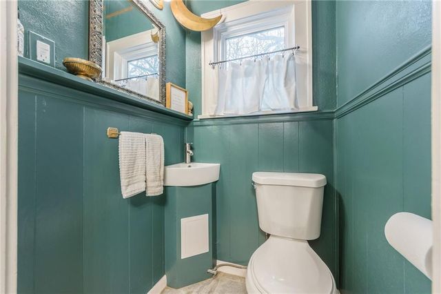 3651 Southwest Trafficway, Kansas City, MO 64111